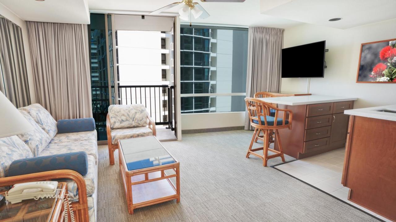Hotel Imperial Hawaii